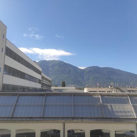 Casa Renoir - Schritte Zum Zee Apartment Locarno Bagian luar foto